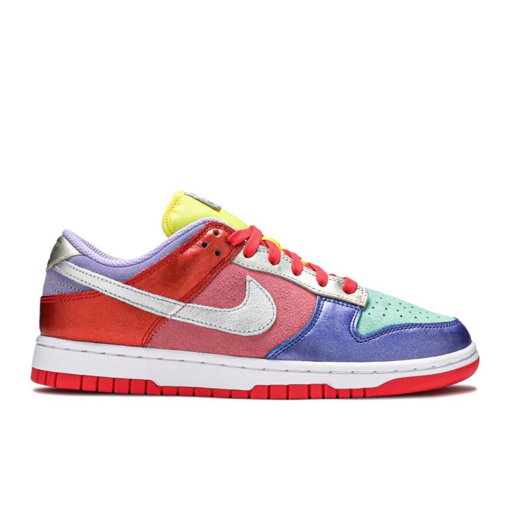Women’s Nike Dunk Low Sunset Pulse Size 7